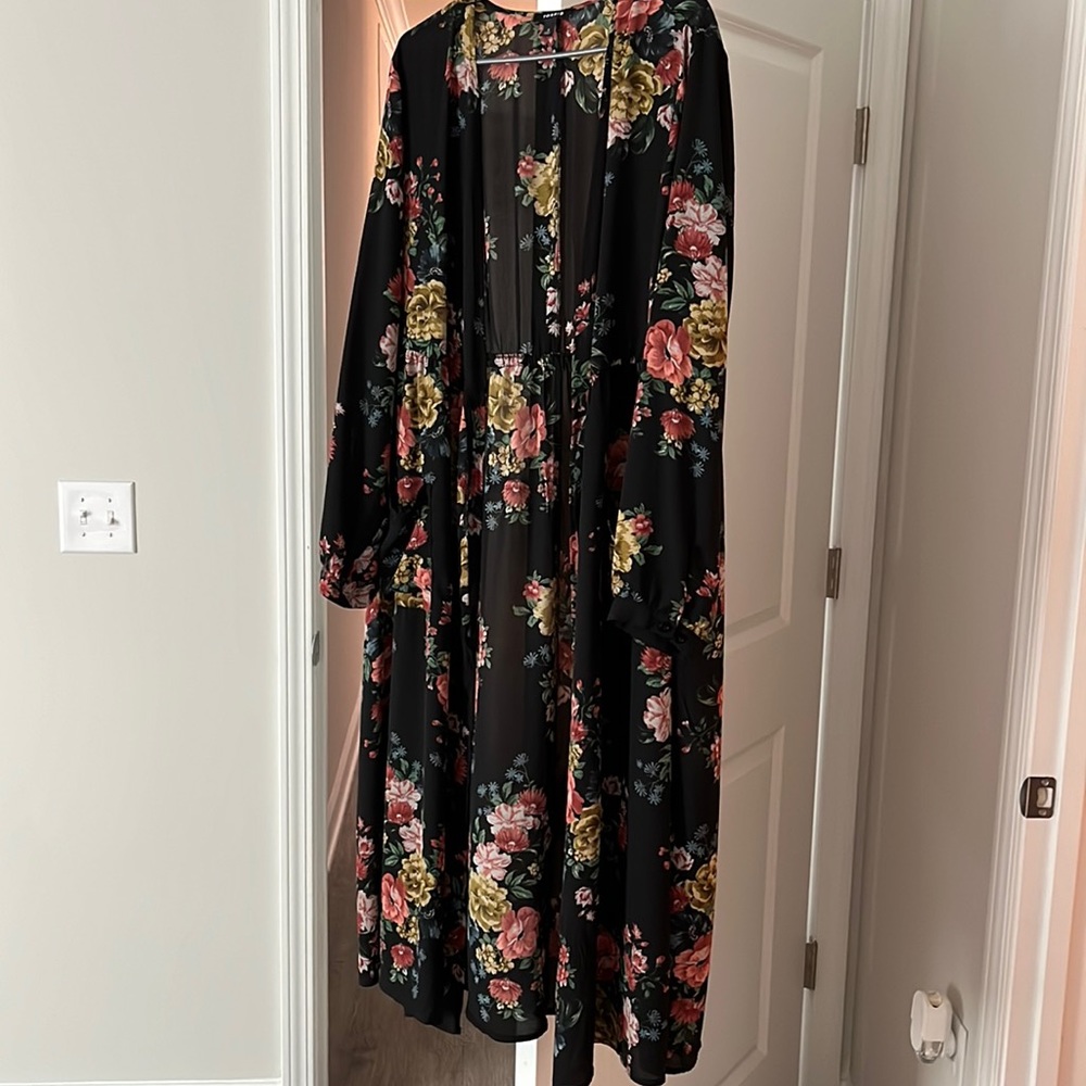 Torrid plus size Kimono duster